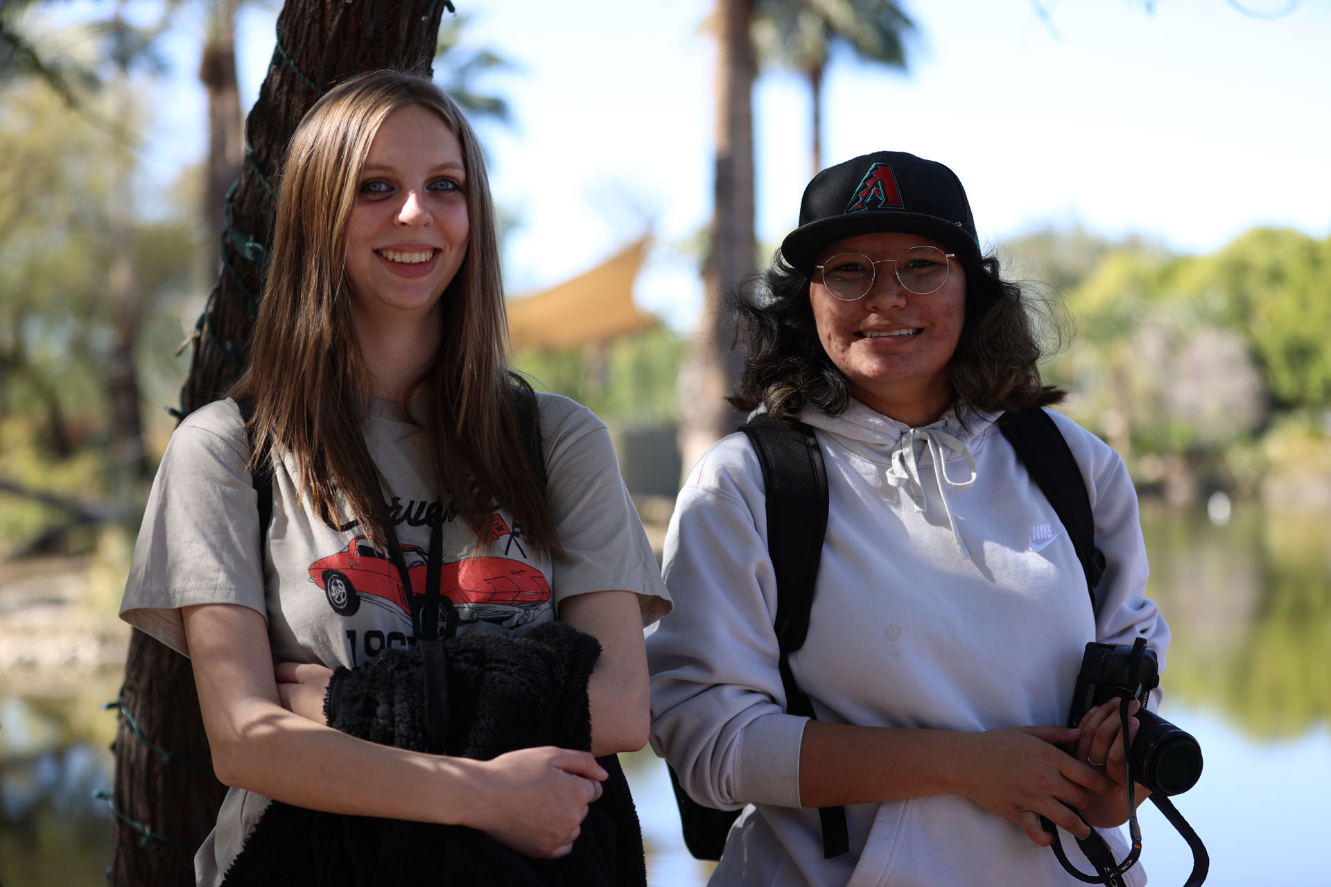 DRHS Students at the zoo taking pictures DRHS Students at the zoo taking pictures